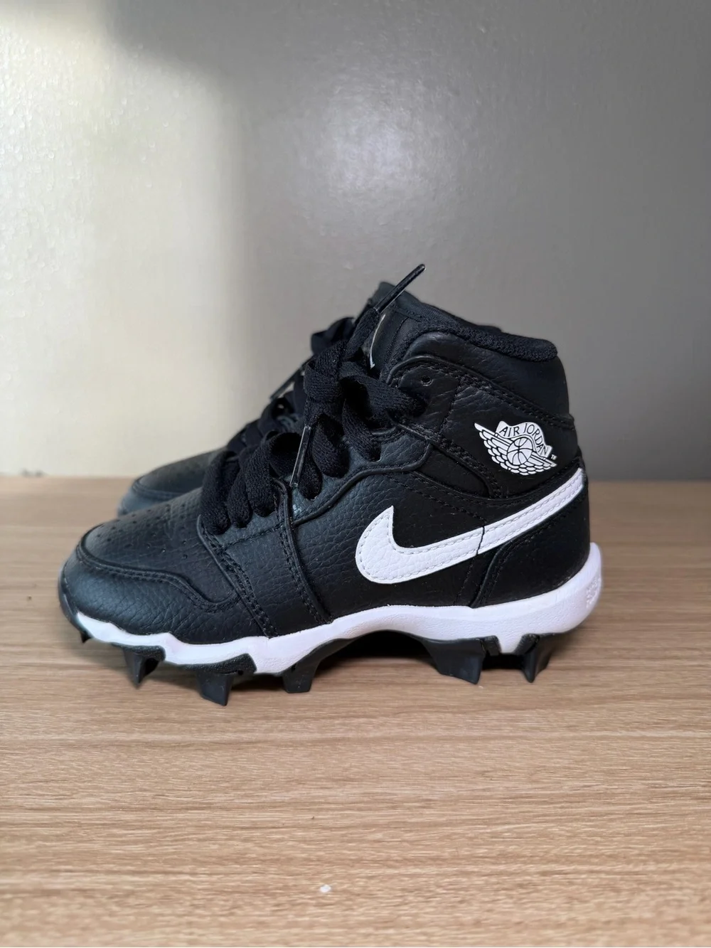 Jordan 1 Mid Cleats